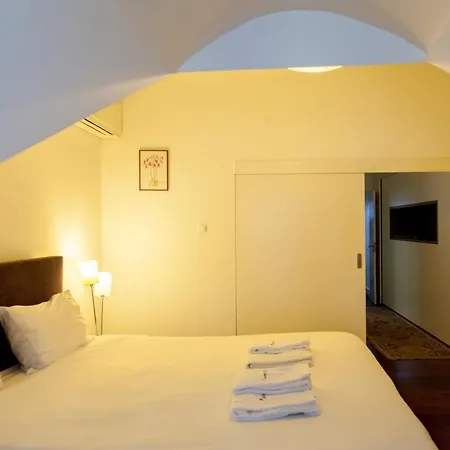 Apartman Flh Chiado Artsy Duplex